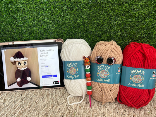 Christmas Elf Crochet Kit