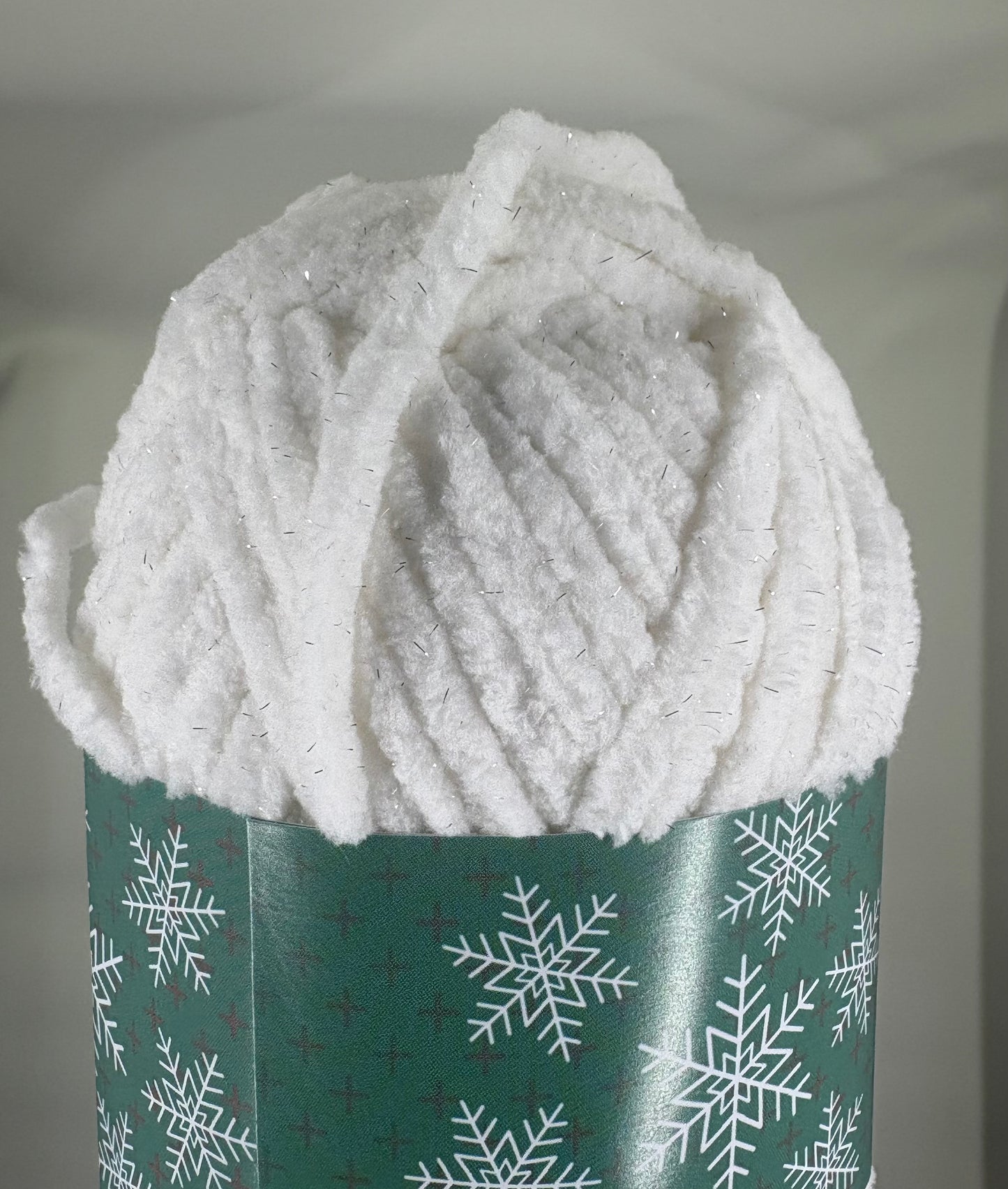 Limited Edition Knotty Ball Holiday